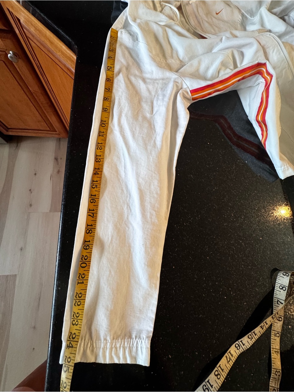 Nike White Hooded Windbreaker Jacket with Orange & Pink Stripes. Gorpcore - Picture 12 of 13